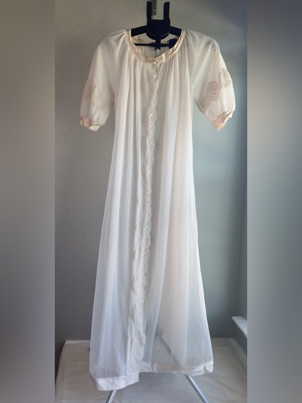 Vintage Ivory Long Lace-Trim Bed coat / Peignoir with Blush Accents
